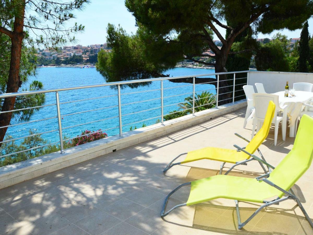 Apartment Amiela By Interhome Trogir Eksteriør billede